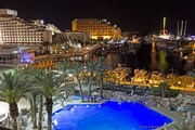 Эйлат - популярный израильский курорт. // Travel.ru