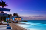 Курорт реновирован после тайфуна. // oneandonlyresorts.com