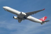 Самолет Turkish Airlines // Юрий Плохотниченко