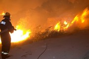 К тушению огня подключились военные. // Independent.mk
