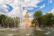 Туристы смогут оставить отзыв о поездке в Санкт-Петербург. // Anna Pakutina, shutterstock