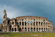 Колизей открывает лоджион после 40-летней реставрации. // Valeri Potapova, shutterstock