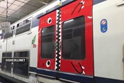 Зубастая дверь в поезде RER // bfmtv.com