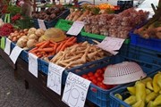 Фермерский рынок на площади Победы. // EuroZprávy.cz