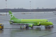 Самолет "Сибири" (S7 Airlines) // Юрий Плохотниченко