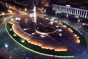 Площадь Победы в Санкт-Петербурге // lensvet.spb.ru