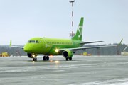 Самолет "Сибири" (S7 Airlines) // Юрий Плохотниченко