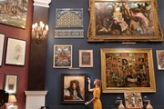 Принц Чарльз пригласил туристов в гости. // Reuters