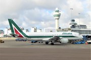 Самолет Alitalia // Юрий Плохотниченко