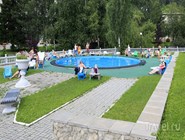 Бассейн под открытым небом в санатории "Центросоюз" в Белокурихе